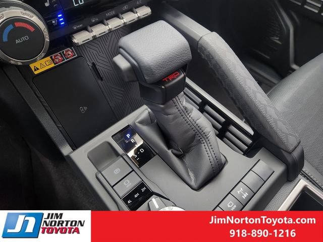 New 2026 Toyota 4Runner TRD Off-Road Premium AWD/4WD image 19