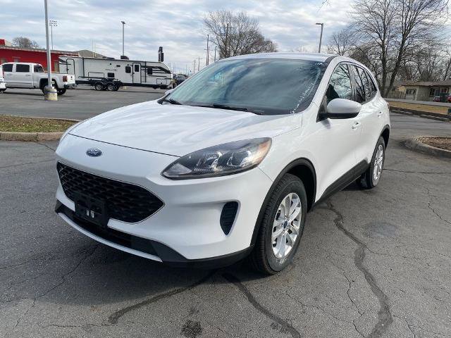 Certified 2021 Ford Escape SE image 3