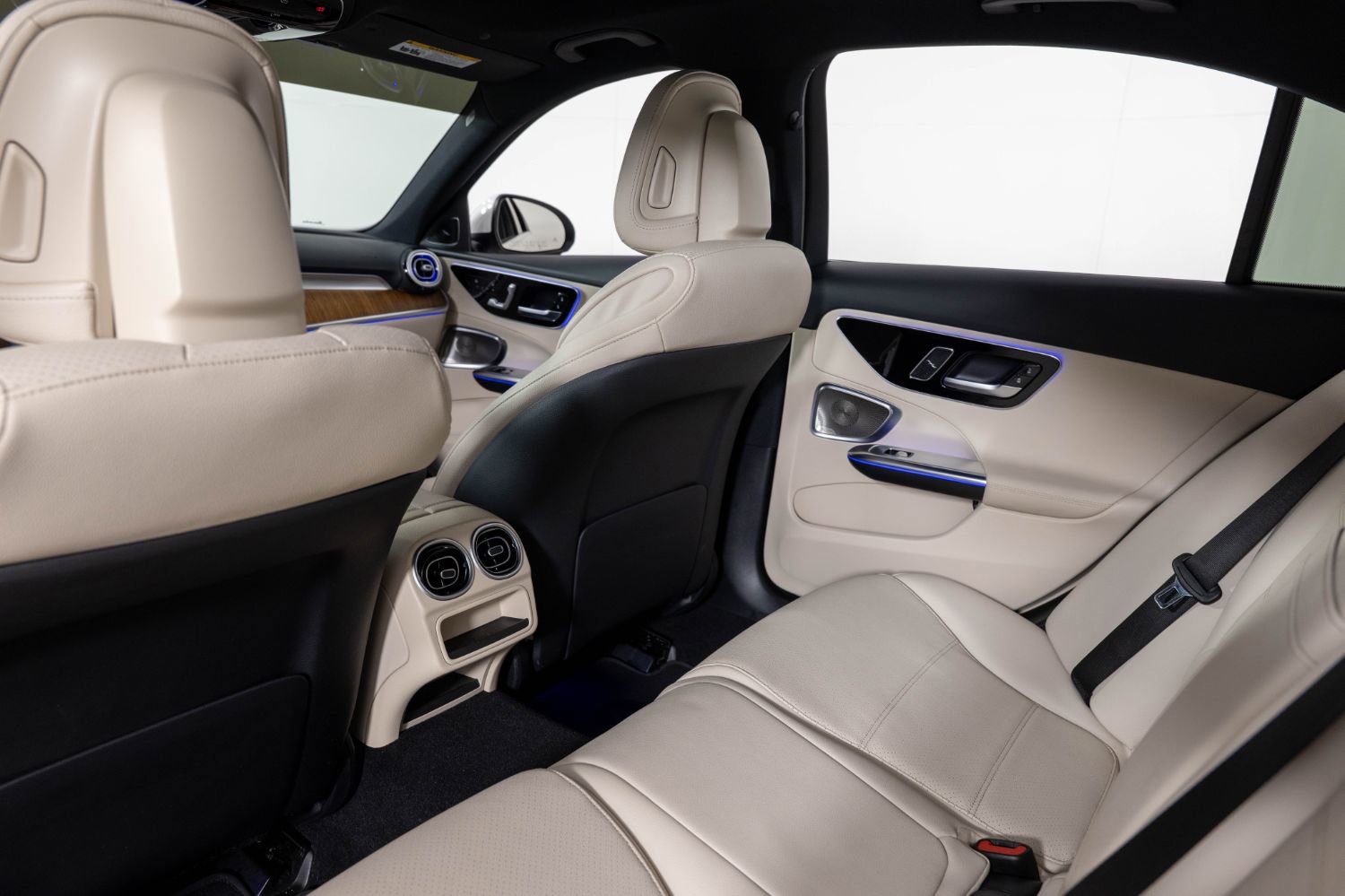 Used 2022 Mercedes-Benz C 300 4MATIC Sedan image 19