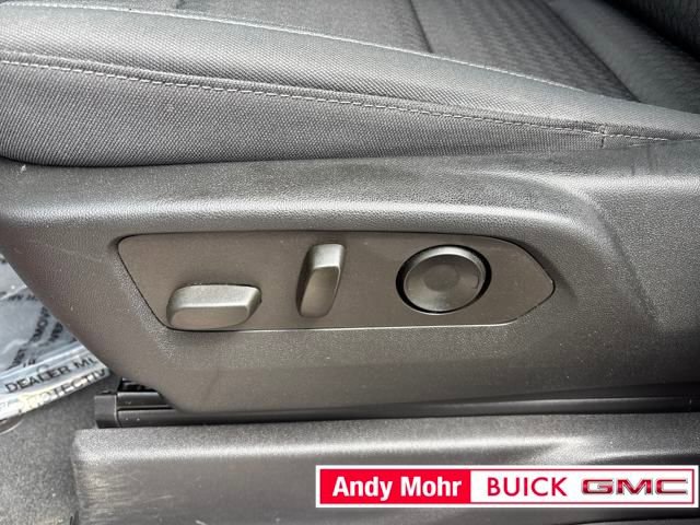 Used 2022 Chevrolet Silverado 1500 Custom Trail Boss AWD/4WD image 38