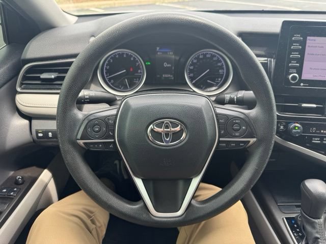 Used 2022 Toyota Camry LE w/ Convenience Package FWD image 19
