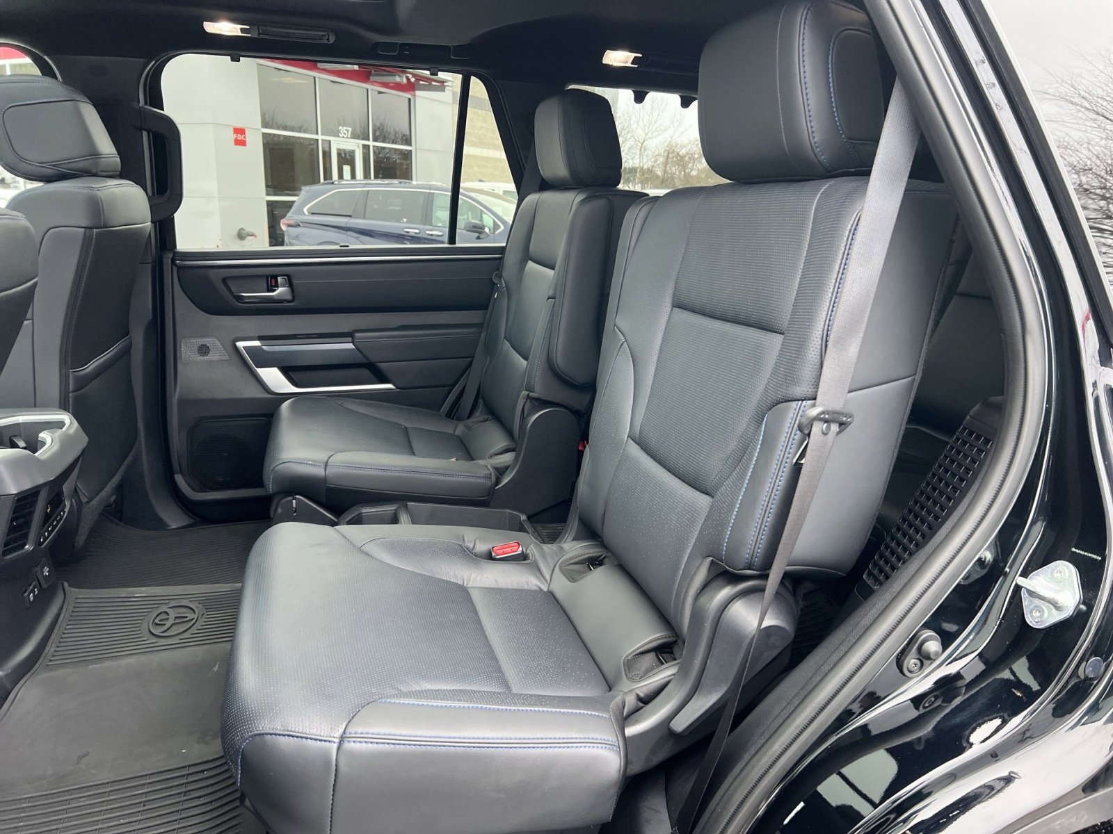 Used 2024 Toyota Sequoia Platinum image 24
