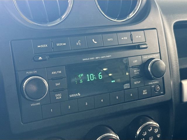 Used 2015 Jeep Compass Sport w/ Power Value Group image 13