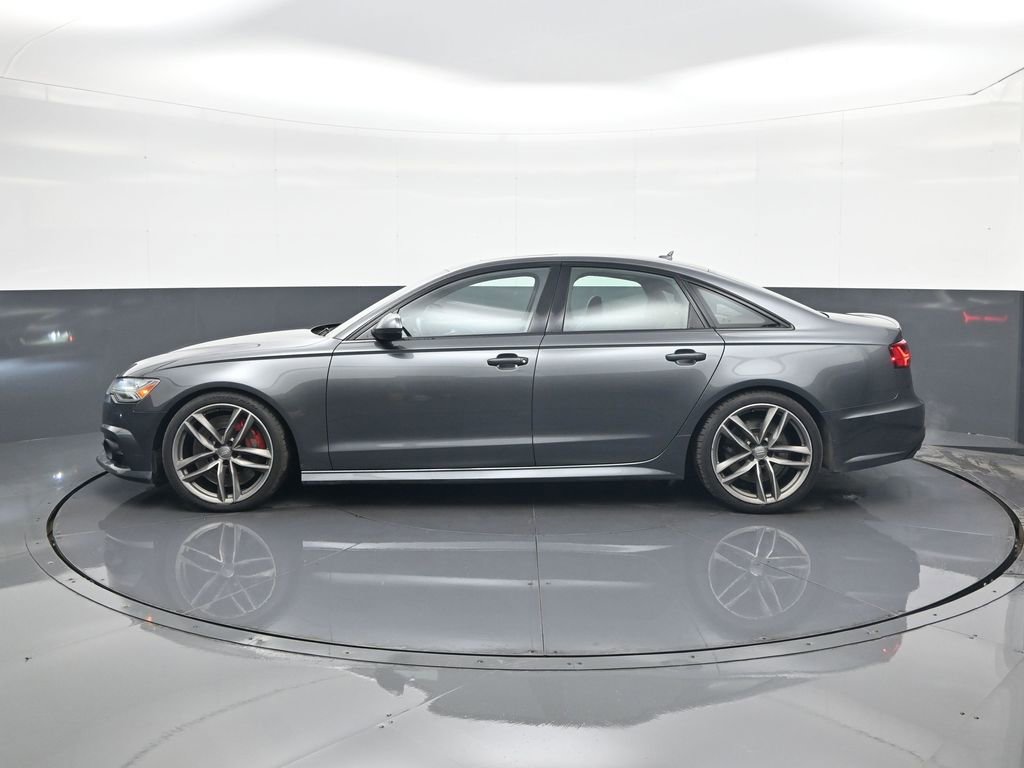 Used 2017 Audi S6 Prestige w/ Prestige Package image 4