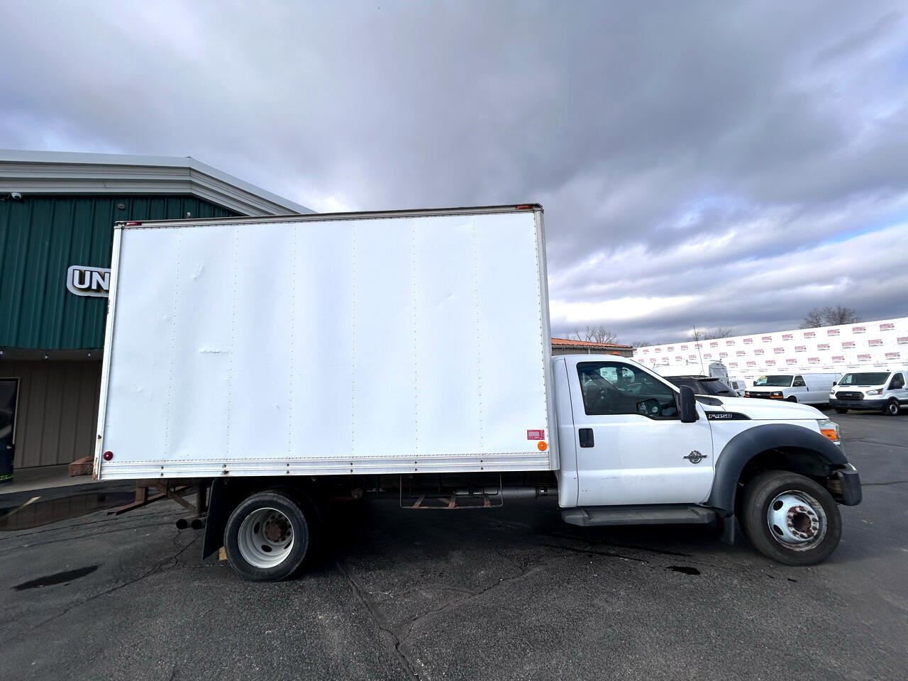 Used 2012 Ford F450 XL w/ XL Value Pkg image 2