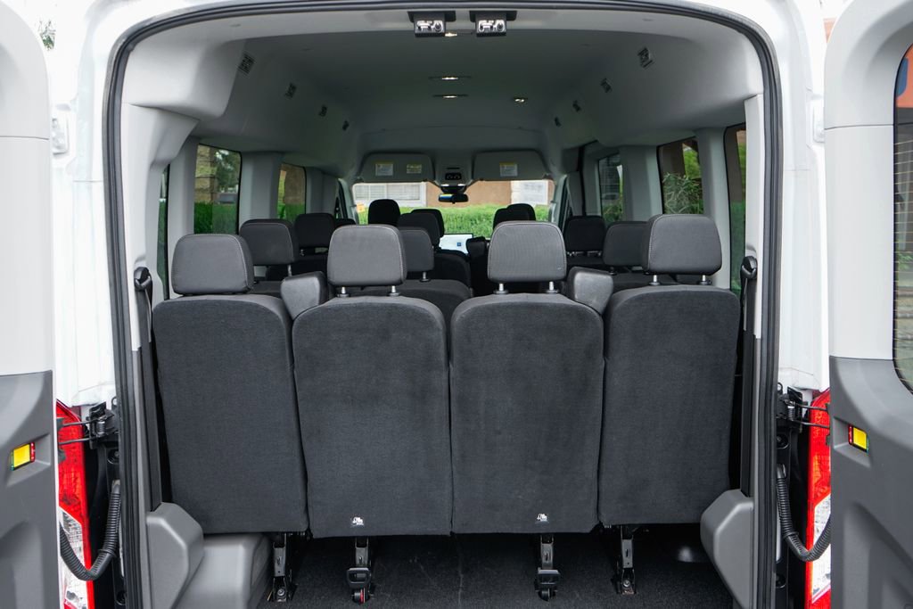 Used 2023 Ford Transit 350 XLT RWD image 8