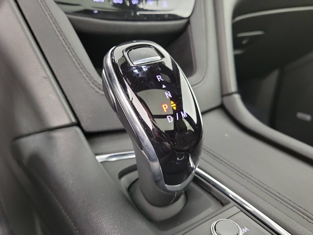 Certified 2024 Cadillac XT6 Premium Luxury w/ LPO, Floor Liner Package AWD/4WD image 32