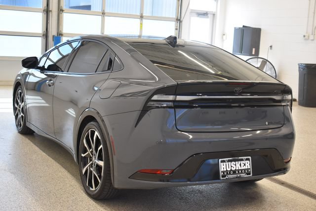 Used 2024 Toyota Prius Prime Premium w/ Advanced Technology Package FWD image 10