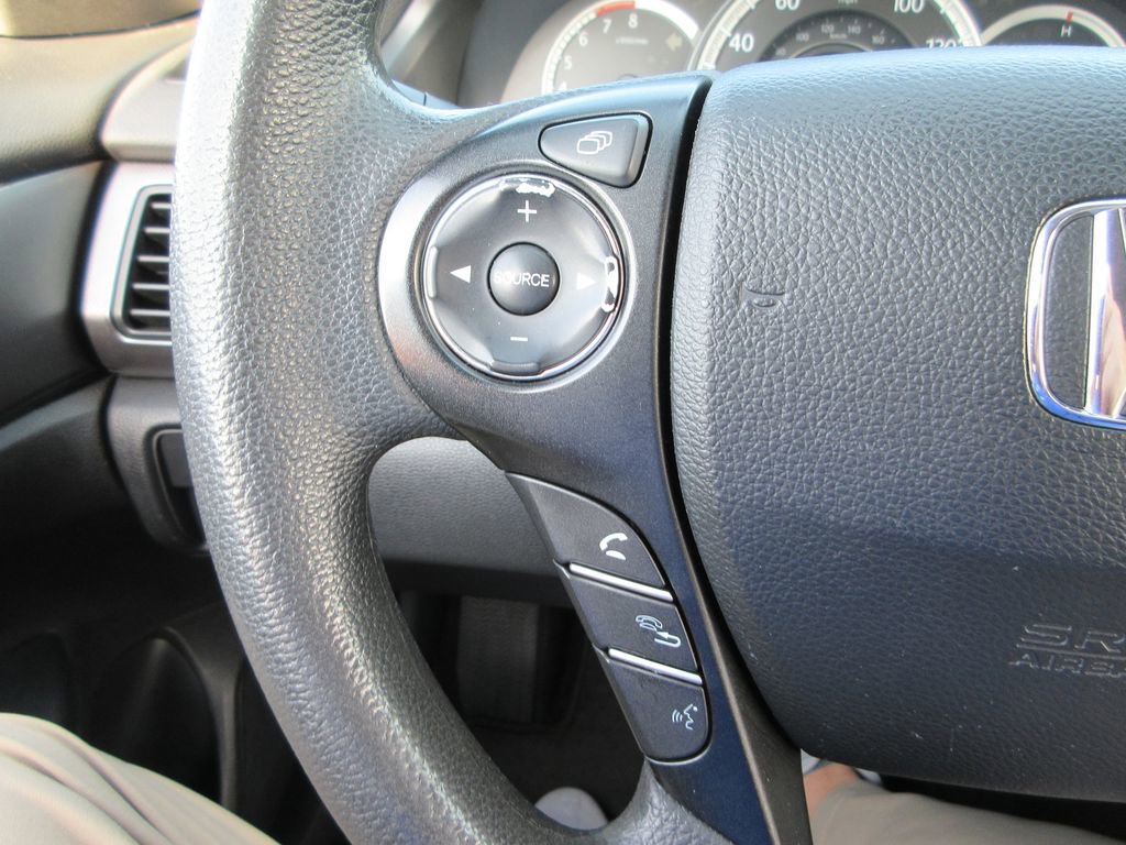 Used 2014 Honda Accord LX image 22