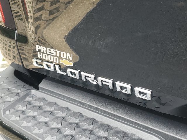 Used 2024 Chevrolet Colorado LT w/ LT Convenience Package III RWD image 9