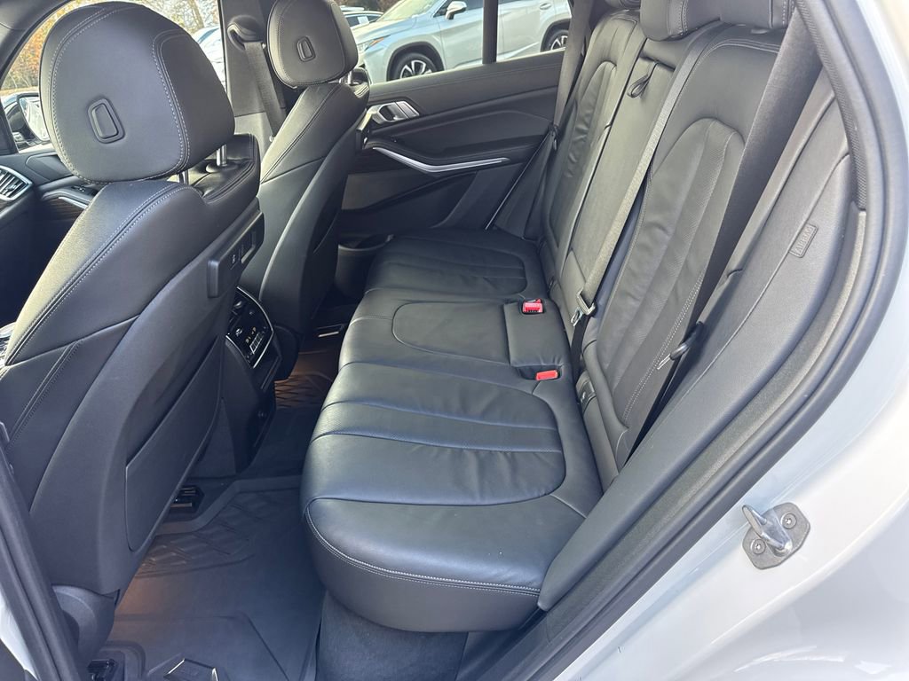 Used 2019 BMW X5 xDrive40i w/ Premium Package 2 image 20