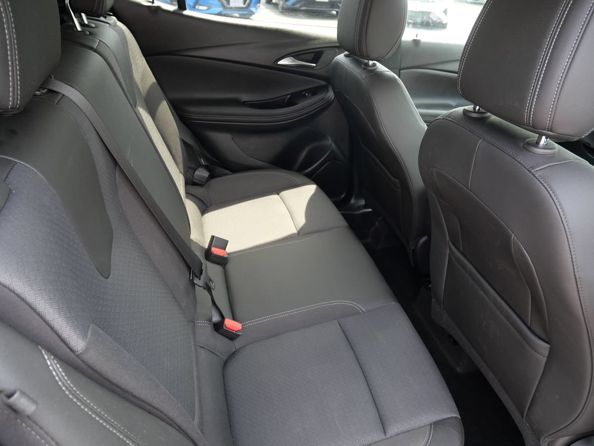 Used 2024 Buick Encore GX Preferred FWD image 24