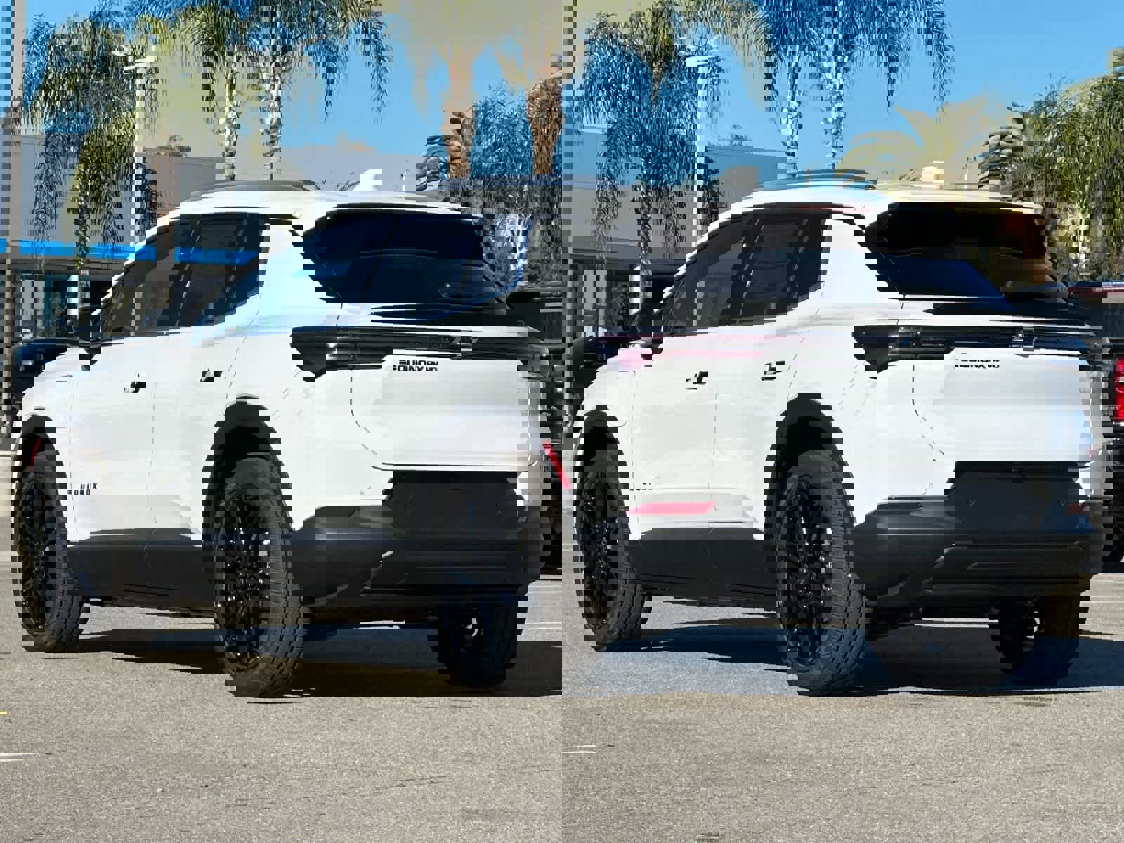 New 2026 Chevrolet Equinox EV LT image 3