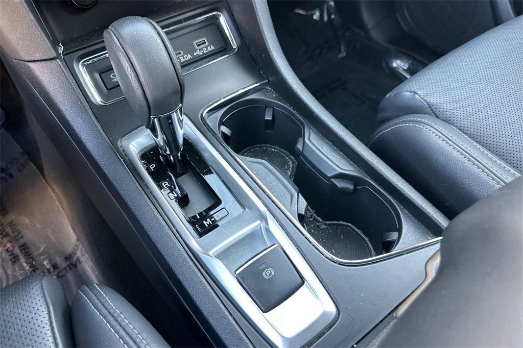 Used 2023 Subaru Ascent Limited w/ Technology Package image 23