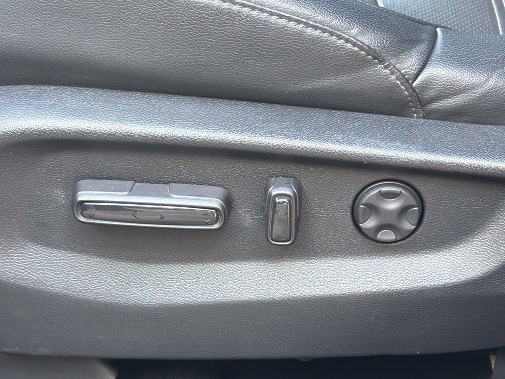 Used 2022 Honda CR-V Touring image 20