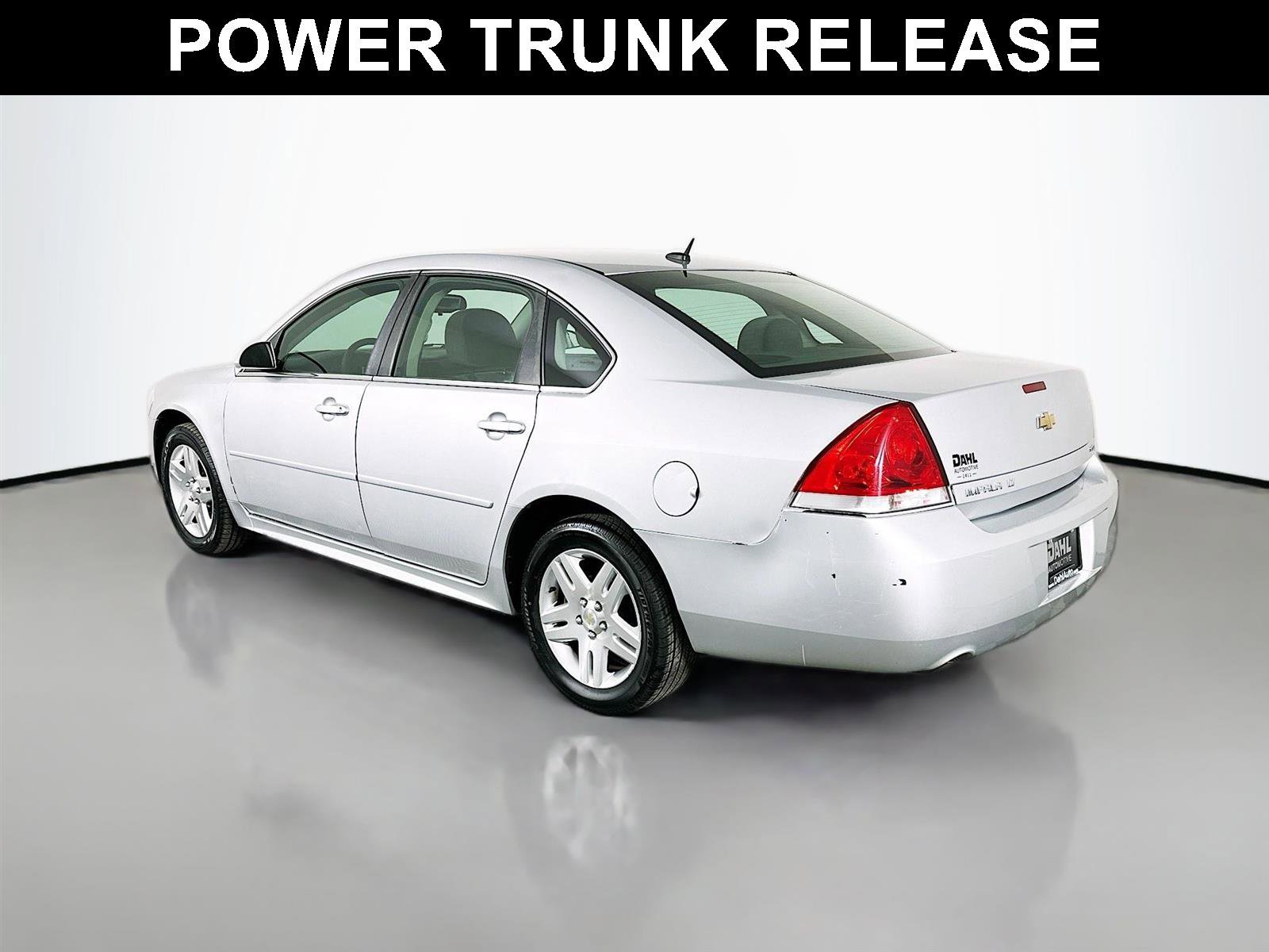 Used 2015 Chevrolet Impala LT image 5