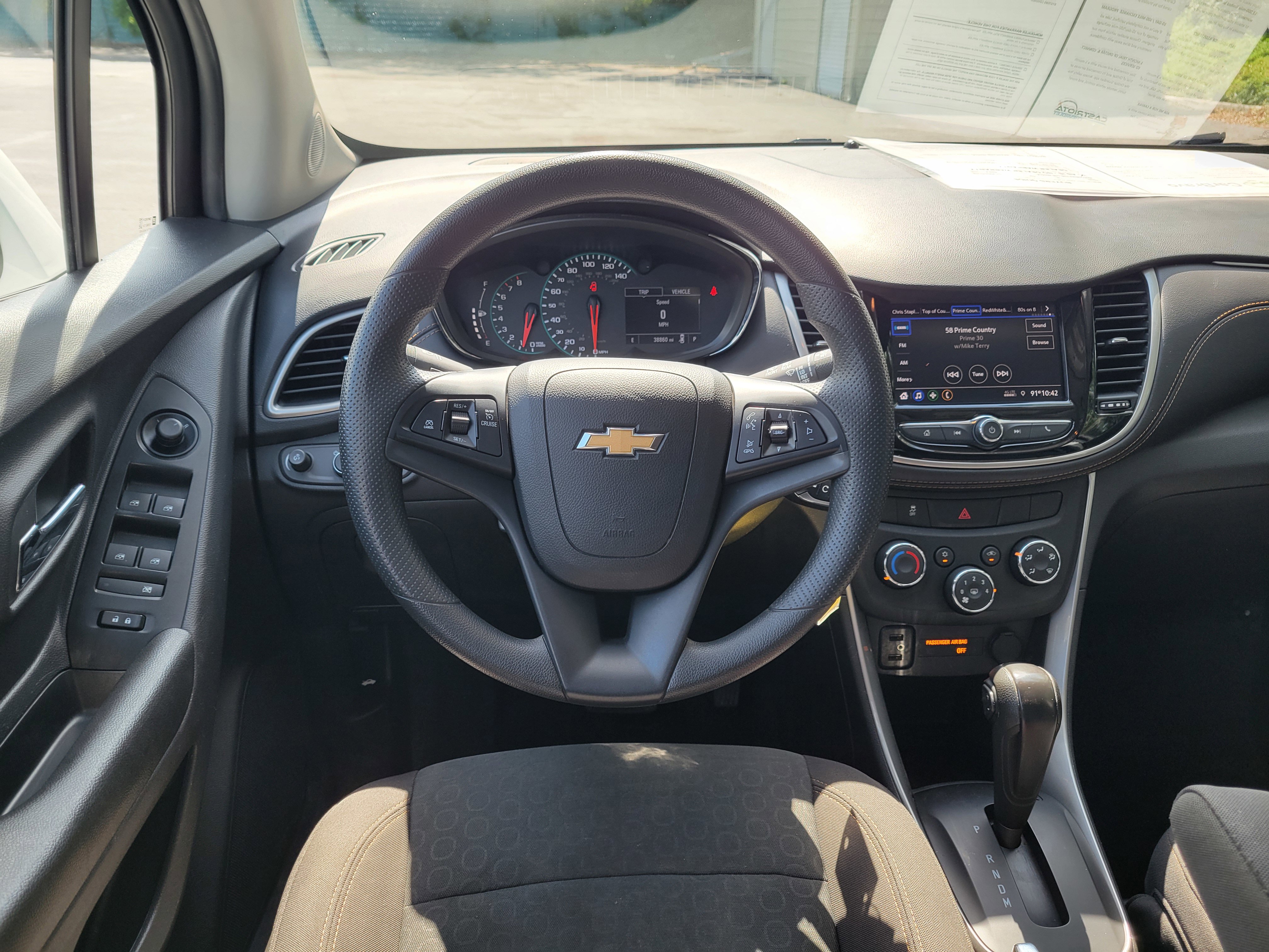 Certified 2022 Chevrolet Trax LS w/ Tint and Cruise Package FWD image 12