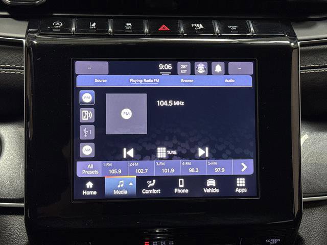 Used 2023 Jeep Grand Cherokee L Laredo image 15