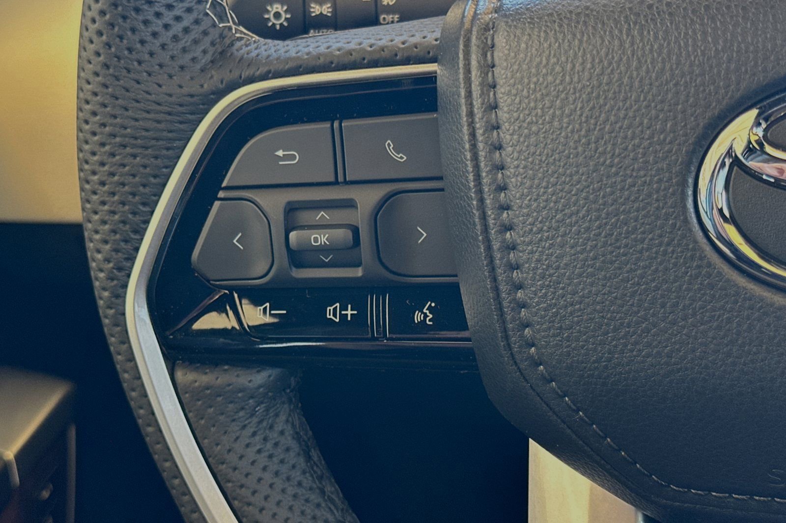 Used 2024 Toyota Tundra Capstone image 27