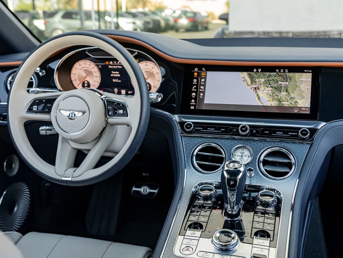 Used 2024 Bentley Continental GT Mulliner AWD/4WD image 25