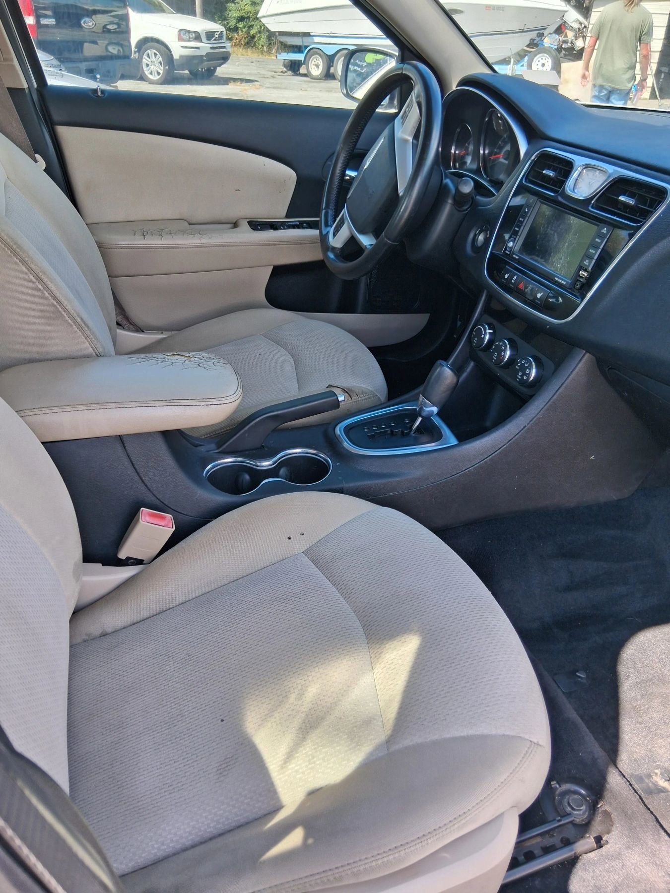 Used 2012 Chrysler 200 Touring w/ Cold Weather Group image 5