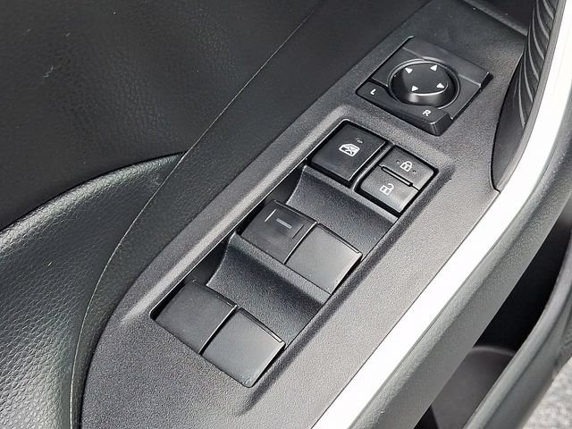 Certified 2022 Toyota RAV4 LE AWD/4WD image 25