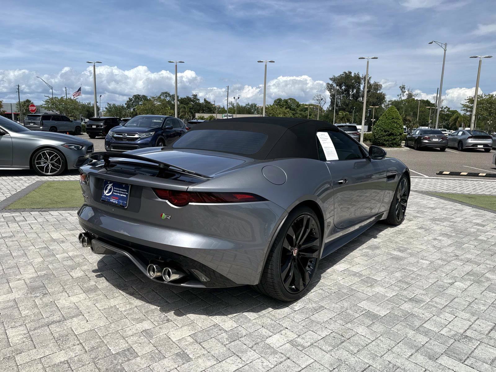 Used 2020 Jaguar F-TYPE R AWD/4WD image 11