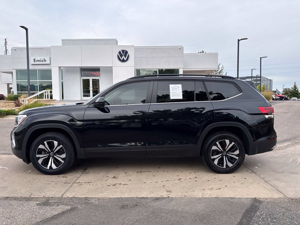 Certified 2024 Volkswagen Atlas SE AWD/4WD image 2