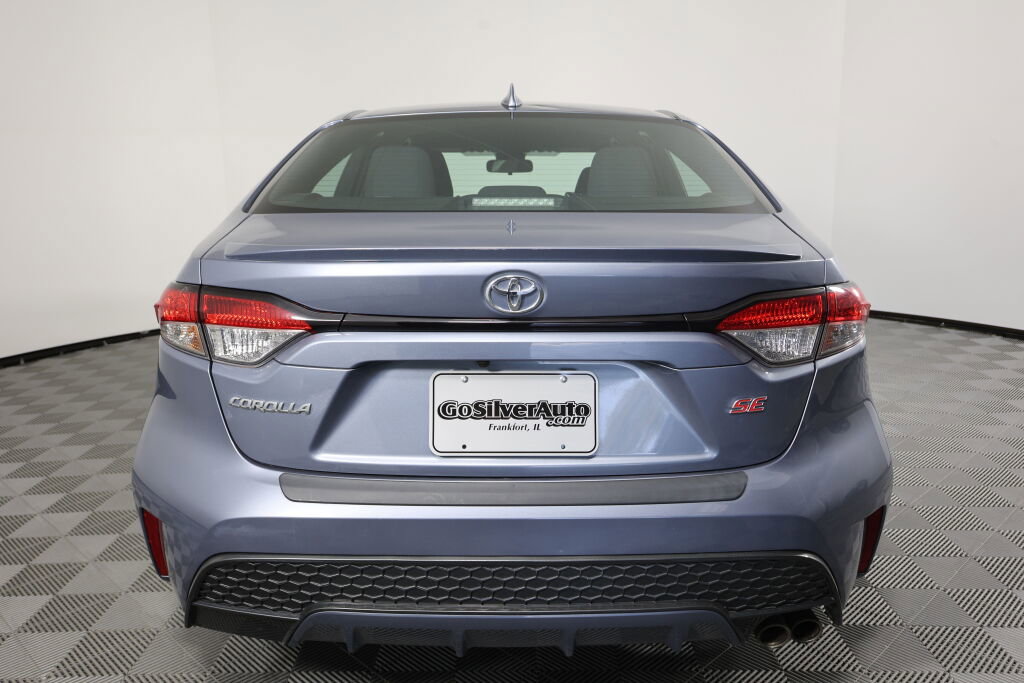 Used 2020 Toyota Corolla SE w/ Carpet Mat Package (TMS) image 3
