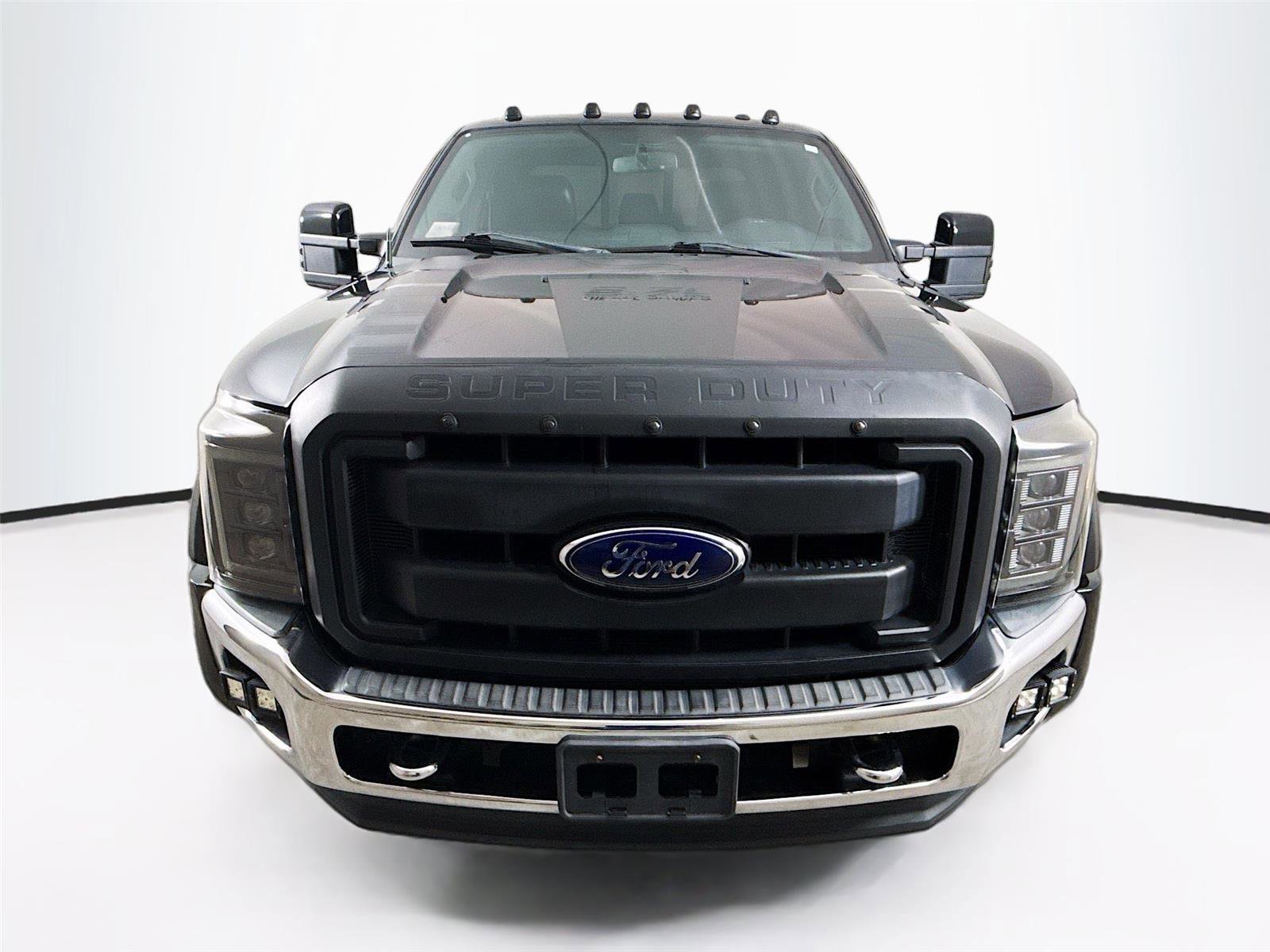 Used 2016 Ford F450 Lariat w/ Lariat Ultimate Package AWD/4WD image 3