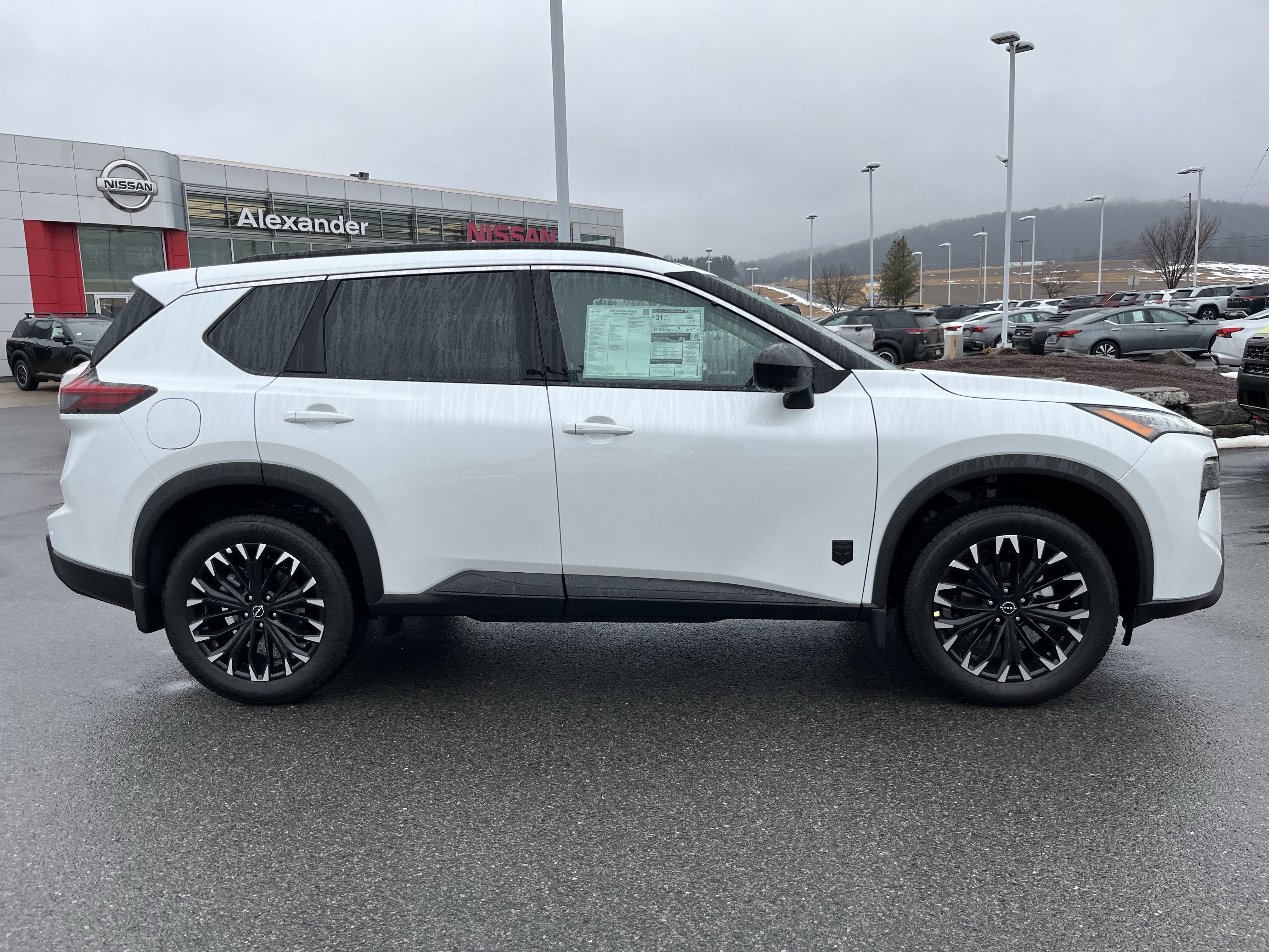 New 2026 Nissan Rogue SV AWD/4WD image 2