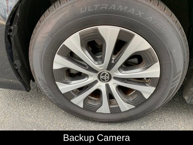 Used 2022 Toyota Prius Prime LE image 10