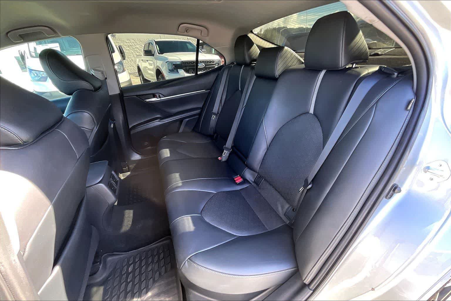 Used 2021 Toyota Camry XSE FWD image 29