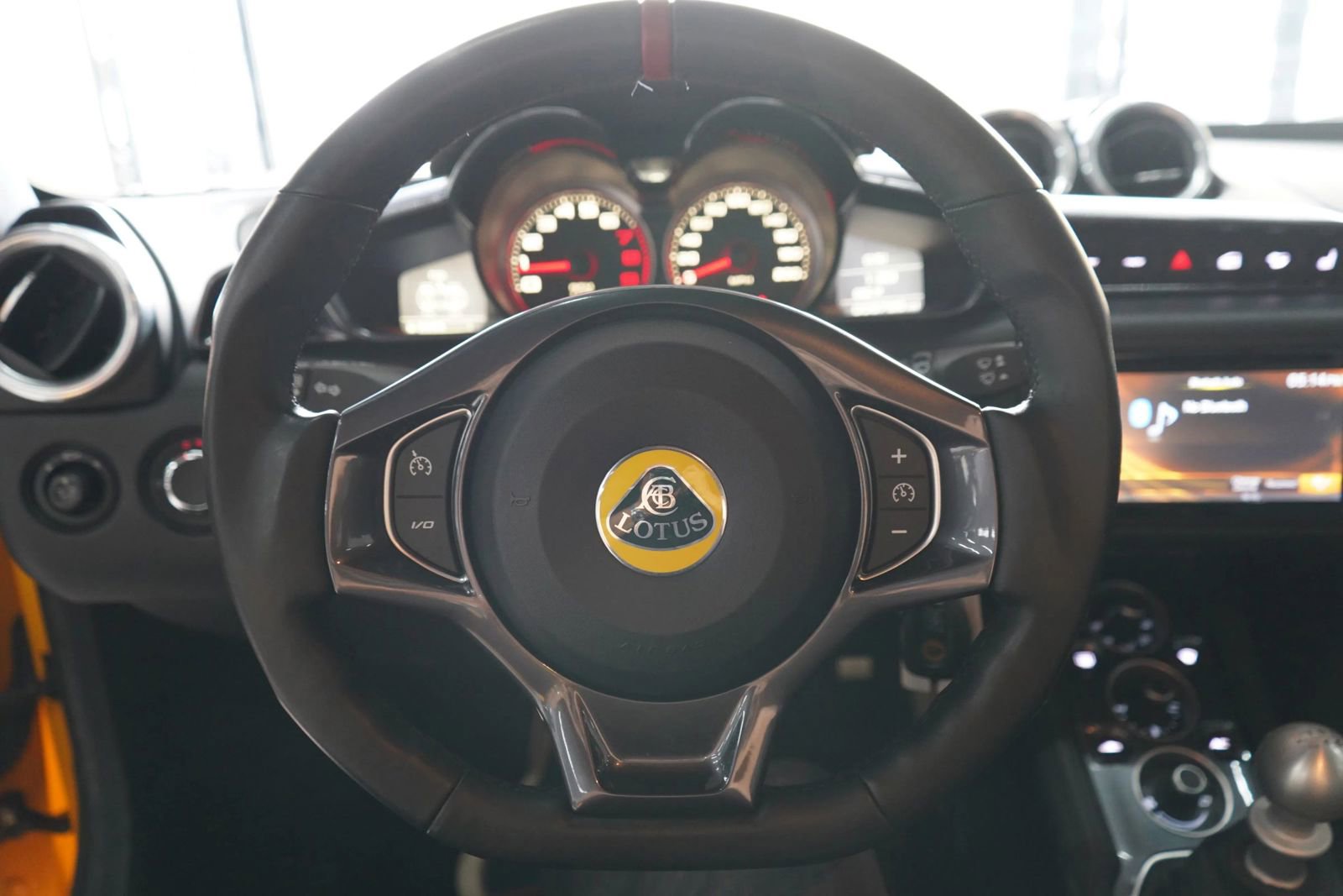 Used 2017 Lotus Evora 400 RWD image 12