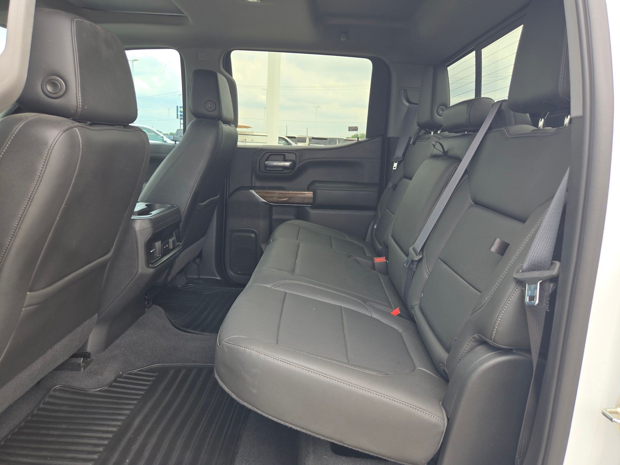 Certified 2020 Chevrolet Silverado 1500 RST w/ Texas Edition AWD/4WD image 13
