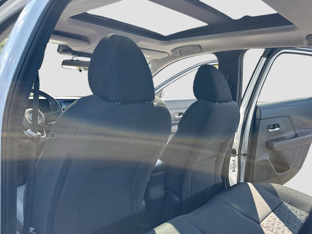 New 2026 Nissan Kicks SV w/ SV Premium Package image 6