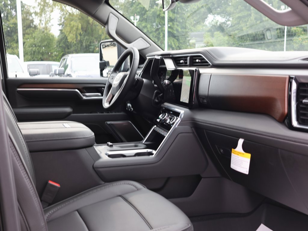 New 2025 GMC Sierra 2500 Denali w/ Denali Reserve Package image 47