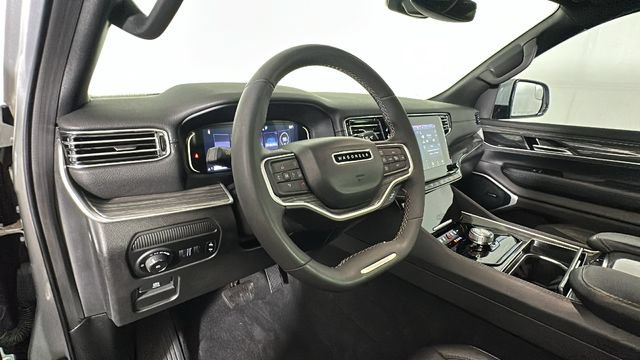 Used 2022 Jeep Wagoneer Series II w/ Rear Seat Video Group 1 RWD image 13