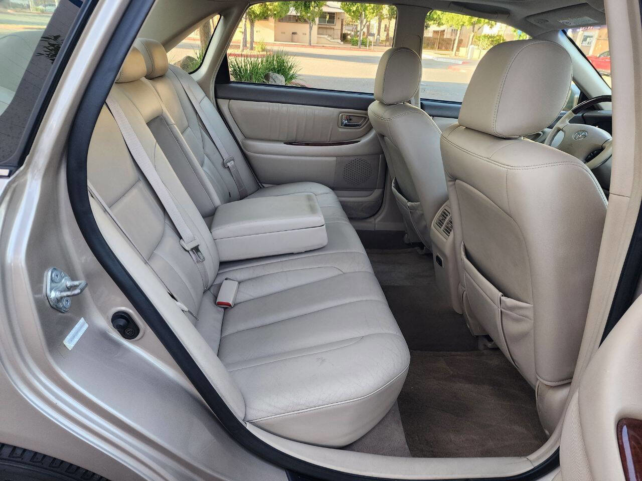 Used 2003 Toyota Avalon XLS FWD image 13