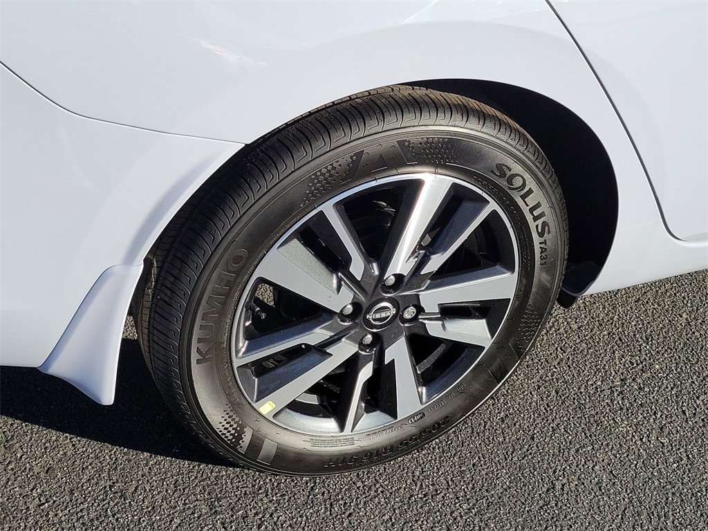 New 2025 Nissan Versa SV w/ Trunk Package image 3