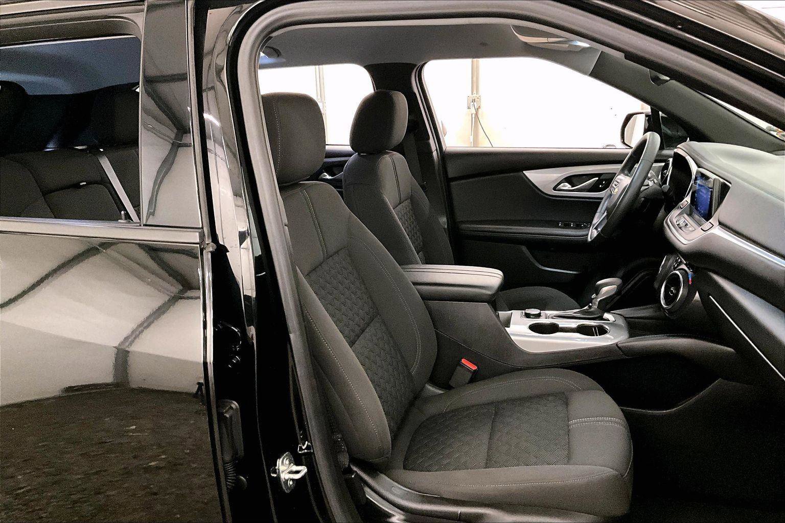 Used 2022 Chevrolet Blazer LT image 7