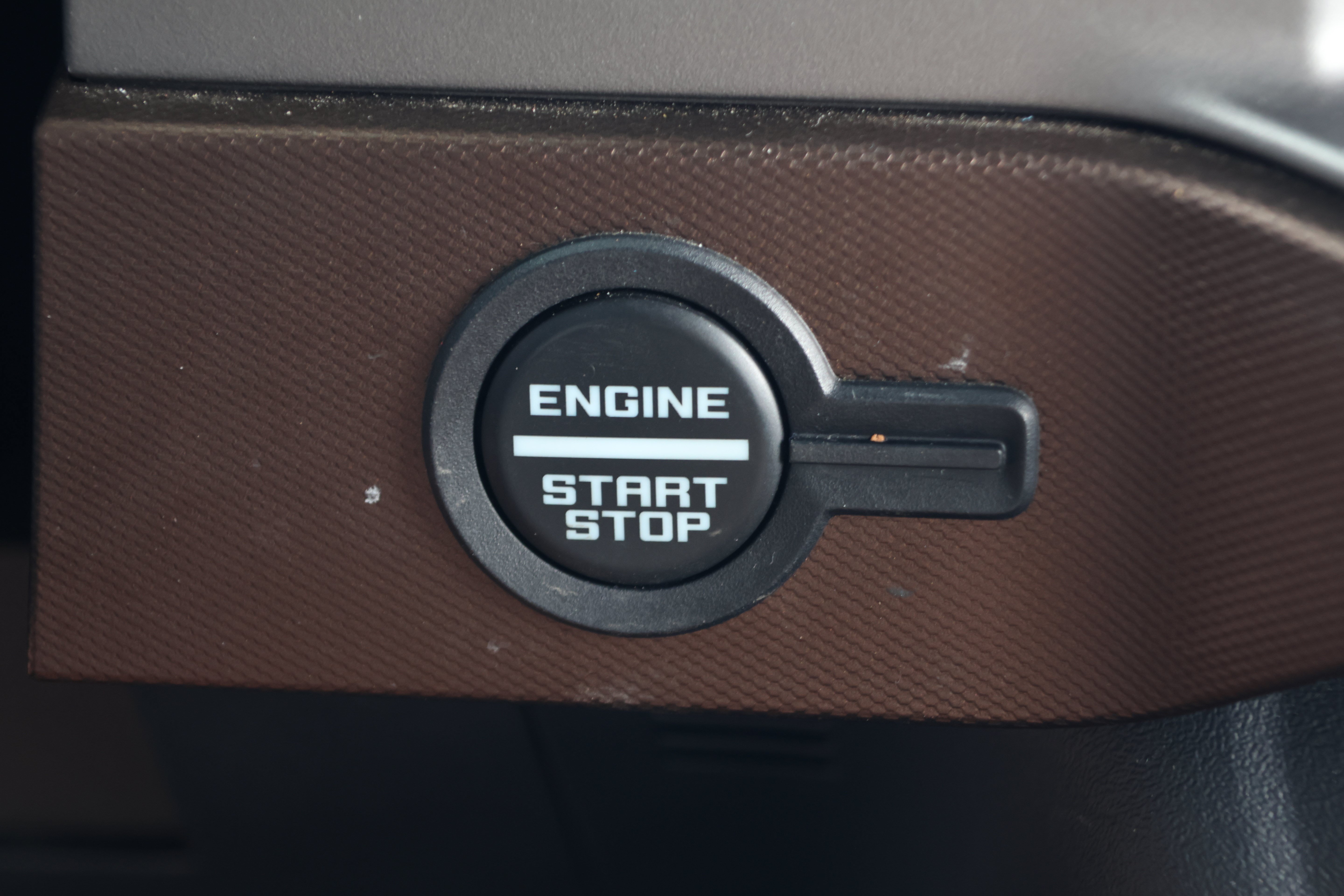 Used 2022 Ford Bronco Outer Banks w/ Sasquatch Package AWD/4WD image 21