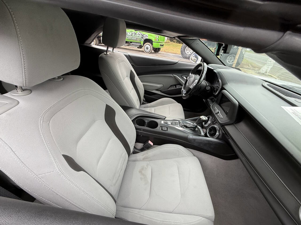 Used 2019 Chevrolet Camaro LT image 13