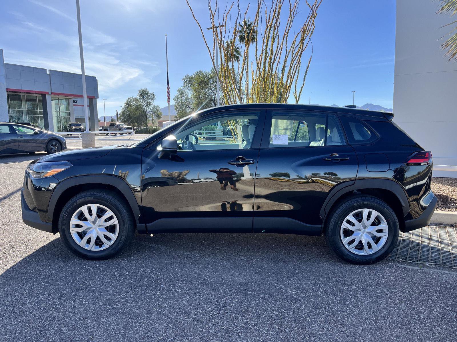 New 2026 Toyota Corolla Cross L image 2