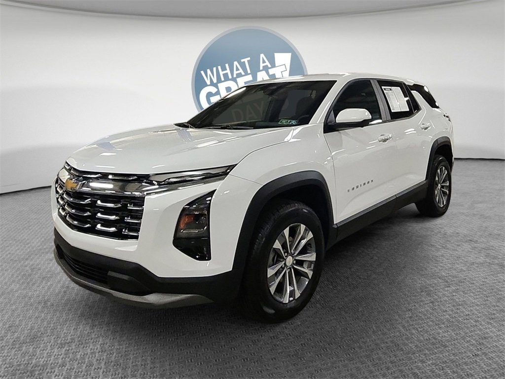 Certified 2025 Chevrolet Equinox LT w/ Safety and Technology Package image 8