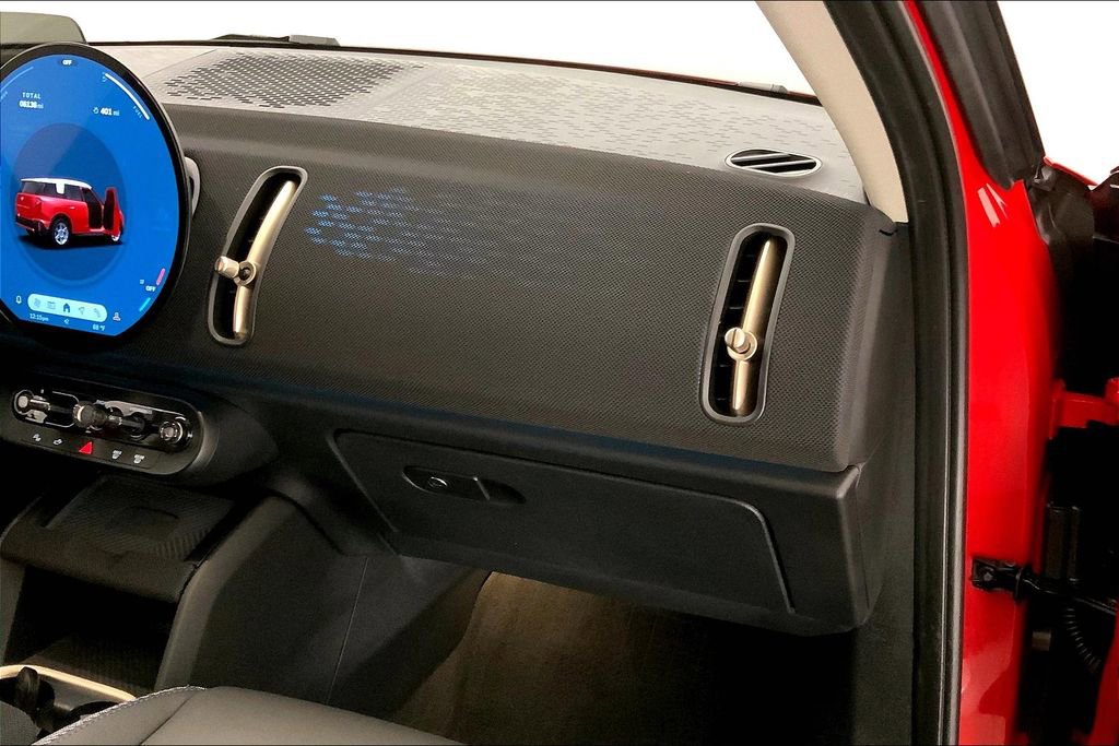 Certified 2025 MINI Cooper Countryman S w/ Comfort Package Max image 23