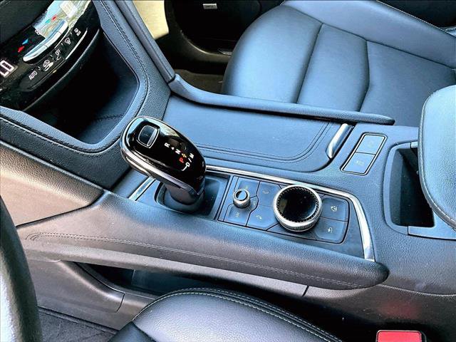 Used 2023 Cadillac XT5 Luxury image 15