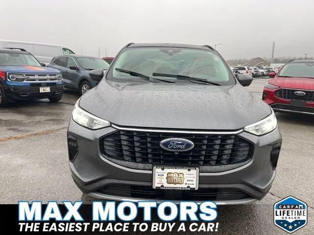 New 2024 Ford Escape Active w/ Tech Pack #2 image 2