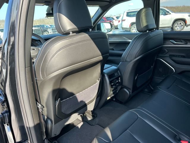 New 2026 Jeep Grand Cherokee Limited image 44