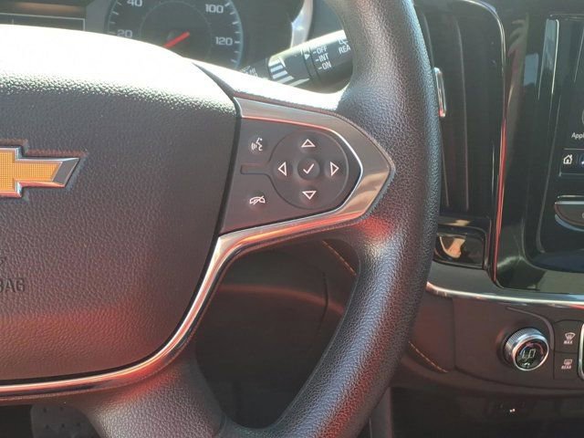 Used 2020 Chevrolet Traverse LS image 17